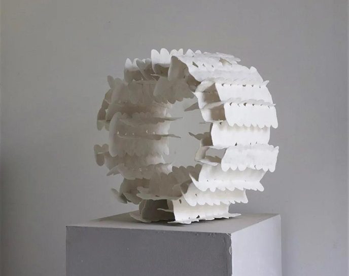 018